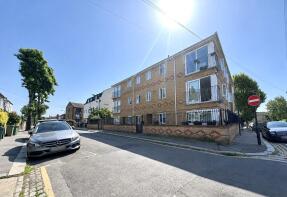 3, Wakefield Court, Park Road, Leyton E10 7BF