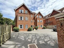 Flat 2, 9a The Carriage House, Grassington Road, Eastbourne BN20 7FB