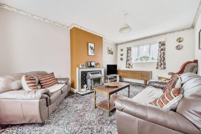 1369095-12-68f253...