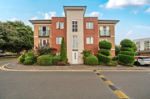 5, The Parklands, Court Drive, Dunstable LU5 4GU