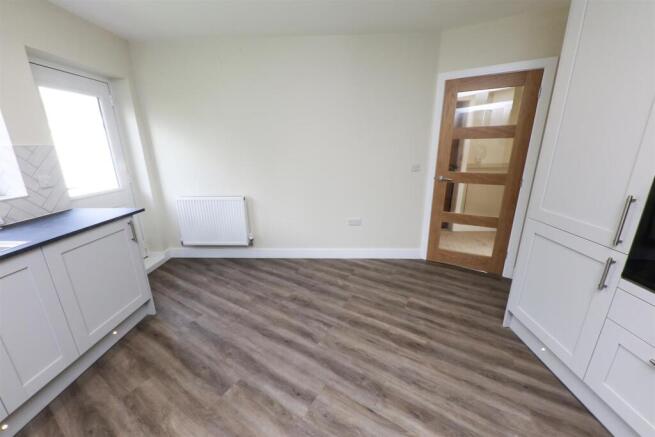 2 bed Detached Bungalow for sale Image 12