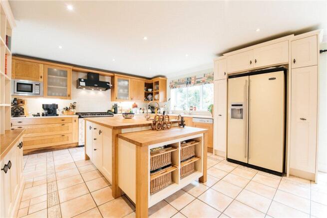 Kitchen/Breakfast Rm