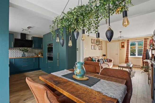 Open Living Kitchen_7.jpeg