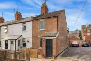 2, Nursery Cottages, Queen Street, Cirencester GL7 1GD