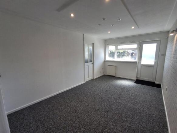 Lower Lickhill Road, Stourport-on-Severn, Worcestershire, DY13 photo 4