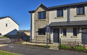 28, Maes Cinmeirch, Llanrhaeadr, Denbigh LL16 4BG