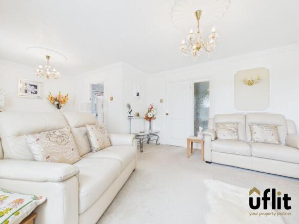 2 bed Detached Bungalow for sale Image 9