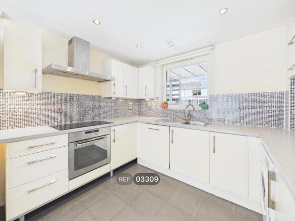Kitchen / Living area