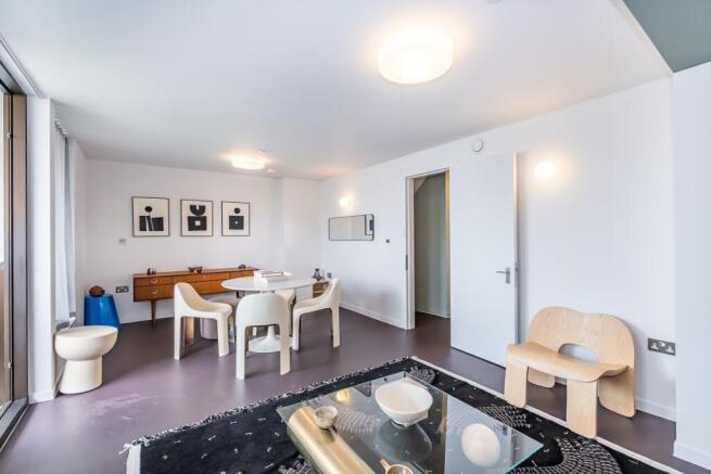 83 Balfron Tower,...