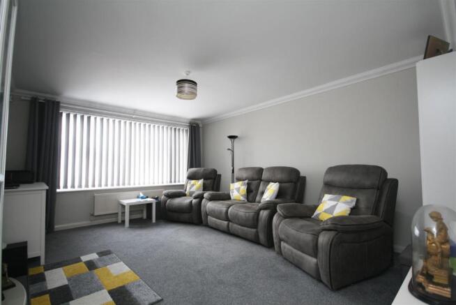 Lounge.JPG
