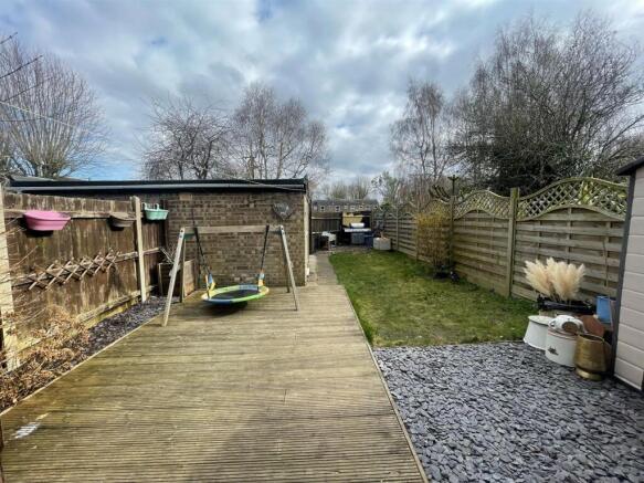 Garden with Garage.jpeg