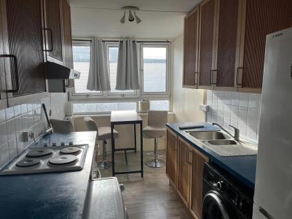 Strasburg Road, London