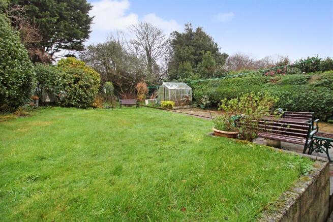 Garden 2.jpg