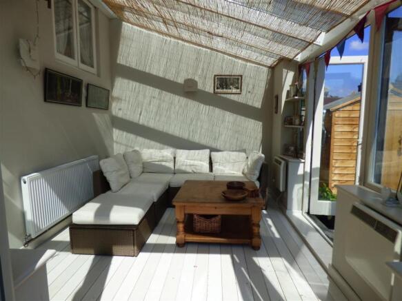 SUN ROOM