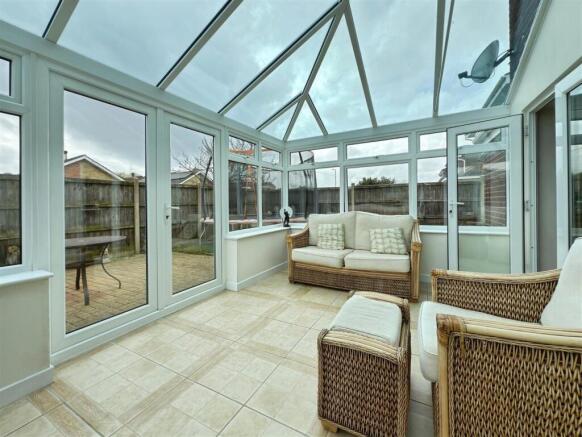 Orwell Drive (5).jpg