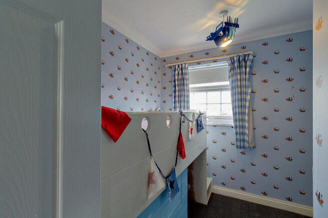 Photo 9