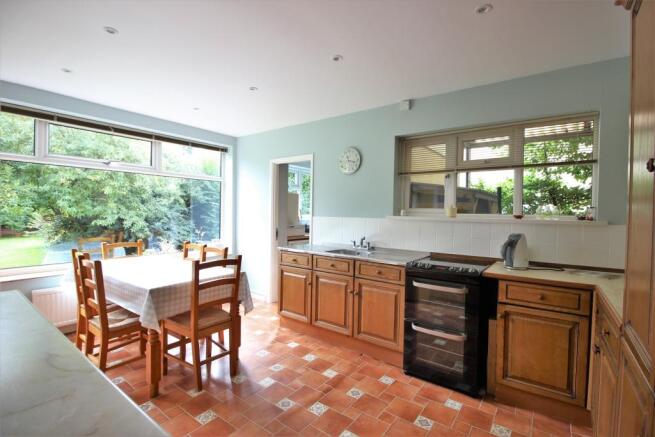 Kitchen / Breakfast