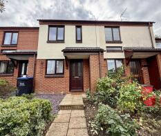 38, Spring Pool, Warwick CV34 4UR