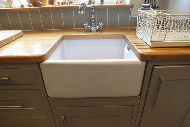 BELFAST SINK