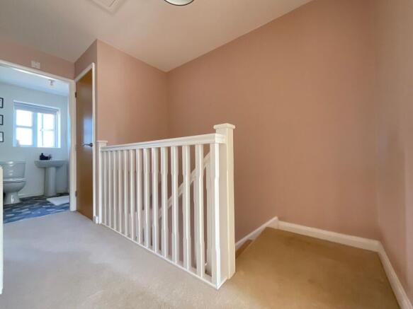 3 bed End of Terrace for sale Image 9