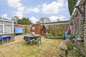 18, Greenacre Drive, Deal CT14 7UQ