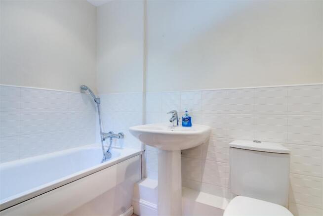 Bathroom.jpg
