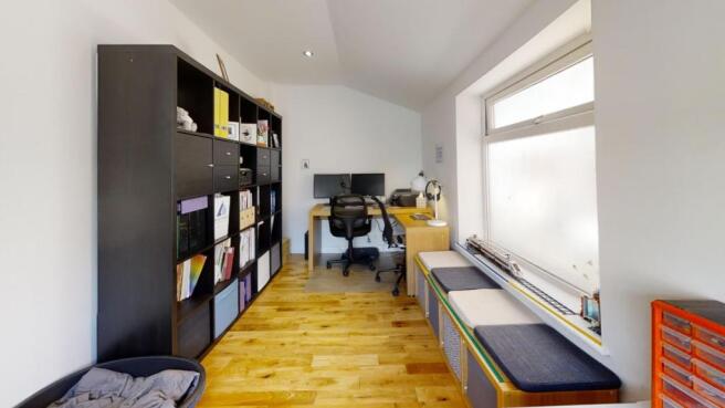 reception 2 / office