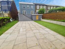 4, Railway Terrace, Bridgend CF32 7EA