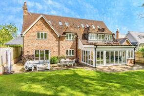 11, The Pastures, Bishop's Stortford CM23 2FU