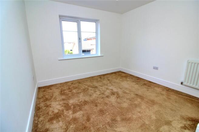 4 bed Detached for sale Image 11