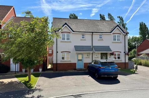 Fauld Drive, Kingsway, Gloucester