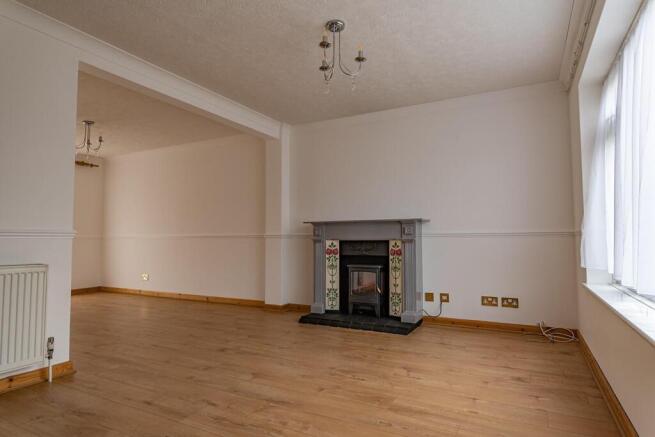Living/Dining Room