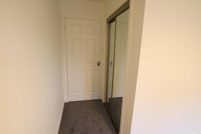 Bedroom 2 (2)