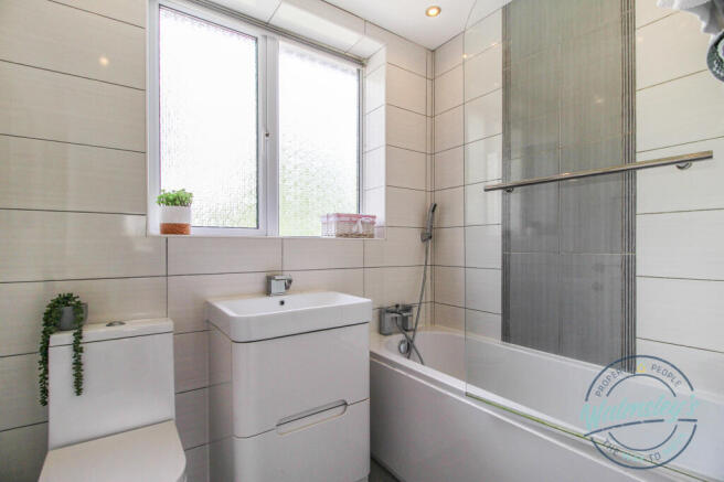 Family bathroom