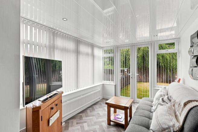 3 bed Semi-Detached for sale Image 5