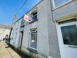 7, George Street, Milford Haven SA73 2AY