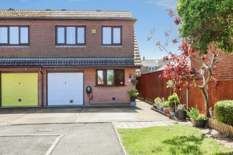 Boldre Close, POOLE, Dorset, BH12