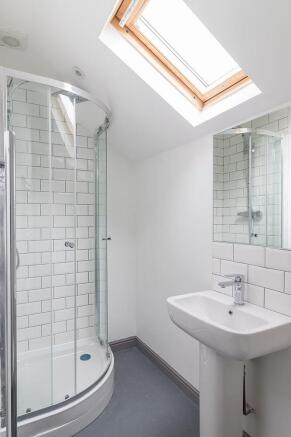 1 bed Flat Share to rent Image 8