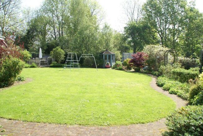 Photo 13