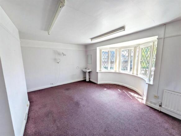 Room 1 new.jpg