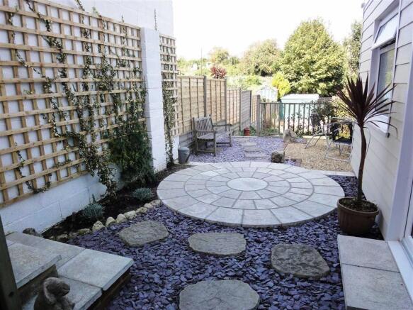 GARDEN: