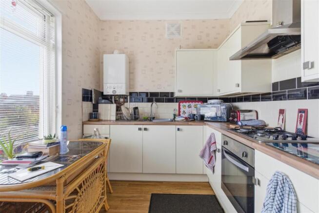 2 bed Block of Apartments for sale Image 9