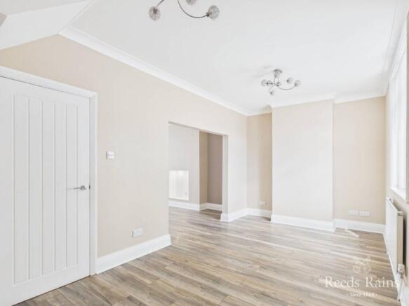 3 bed Terraced for sale Image 4