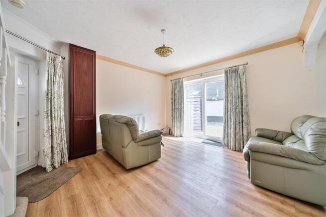 living room h.jpg
