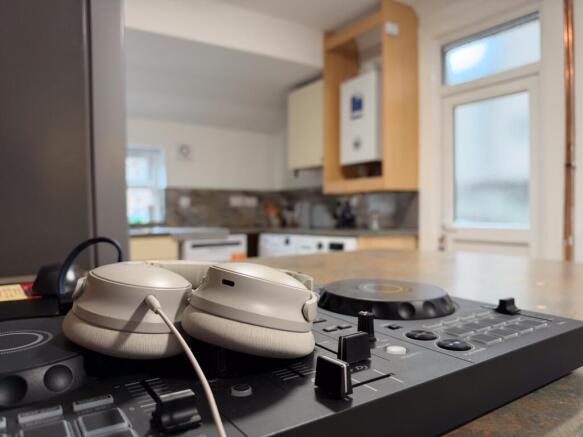 another student property from Award-winning CPS HO