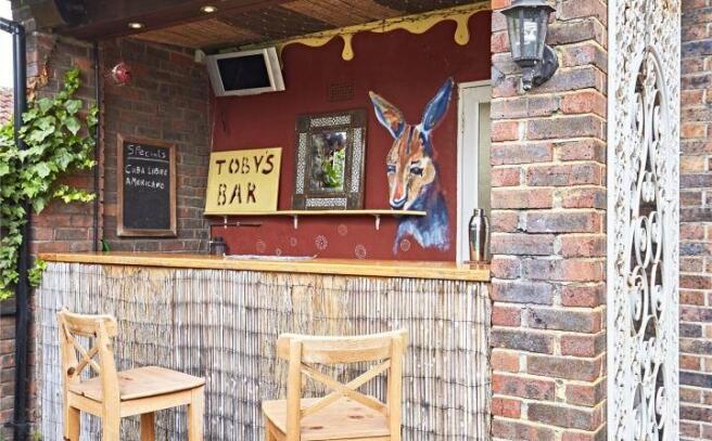 Garden Bar