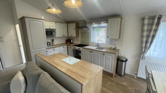 4 Coniston Drive, South Lakeland Leisure Village, LA6 1BH photo 5