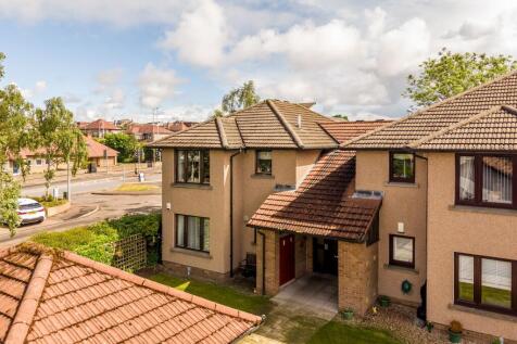 Naughton Place, Dundee, DD2