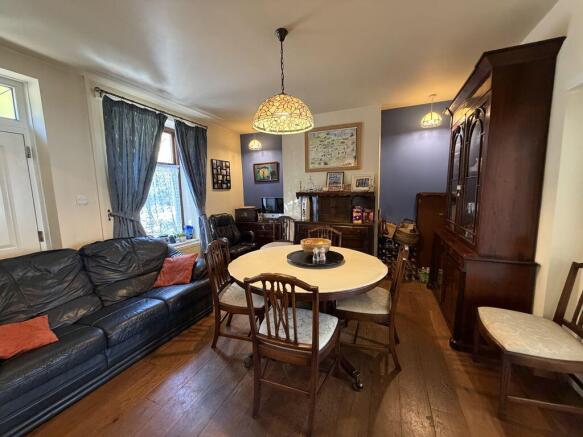4 bed Terraced for sale Image 6