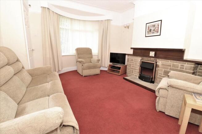Lounge 2.JPG